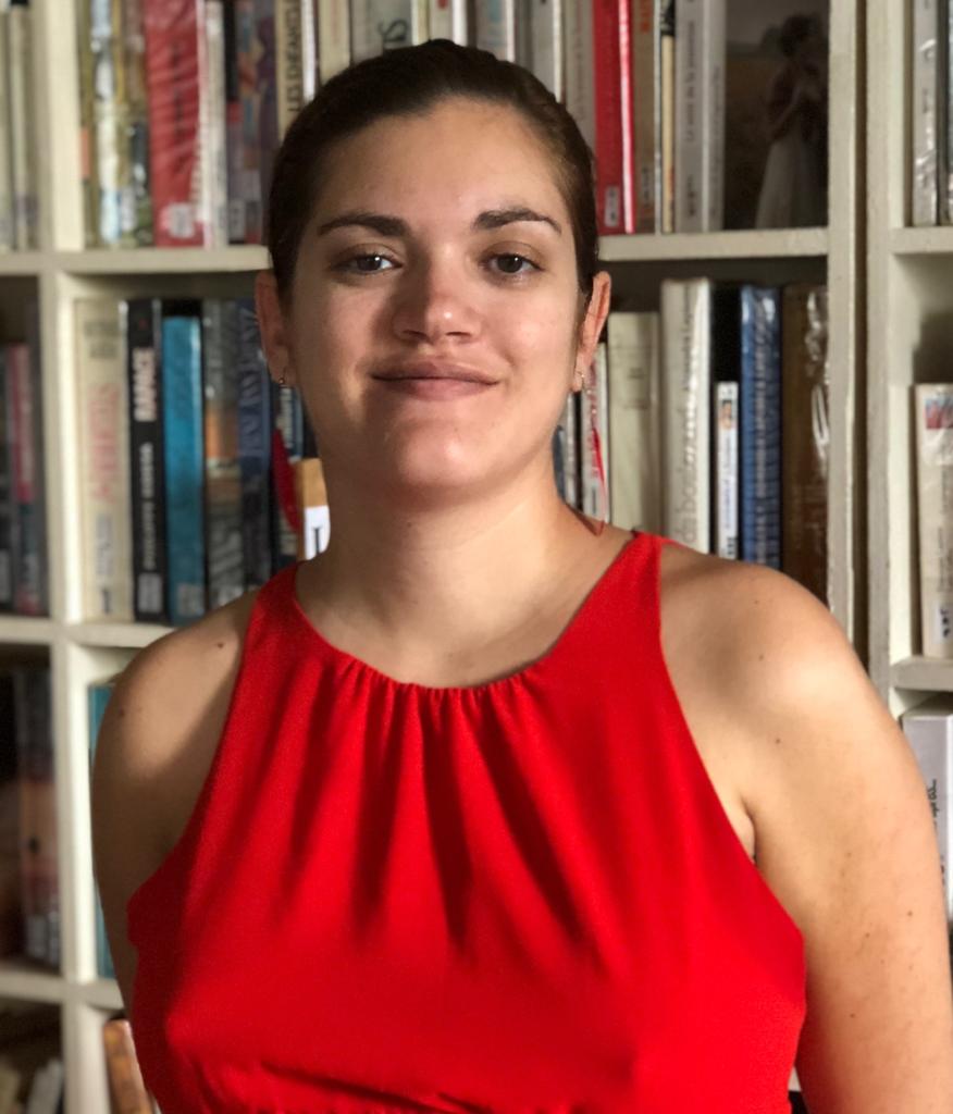 Cécile Ibghi, web réseaux sociaux