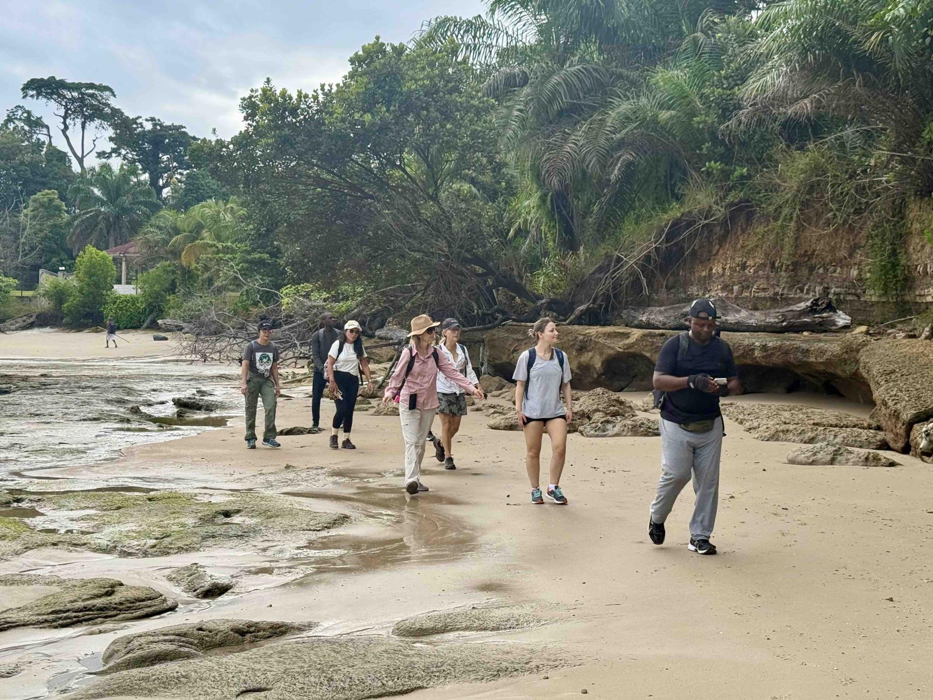 Du Cap Estérias au Cap des Pères